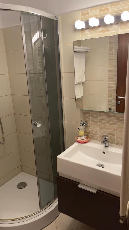 טולצ'אה Star Hotel מראה חיצוני תמונה